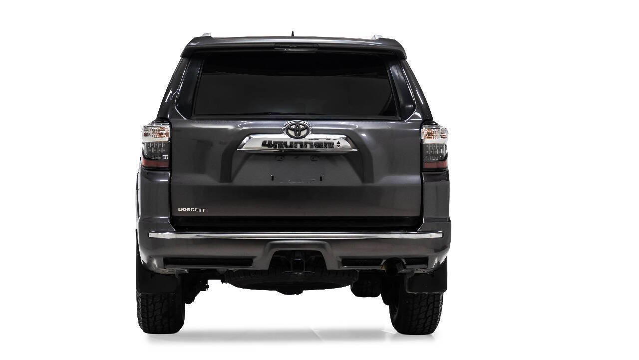 Used 2011 Toyota 4Runner Limited AWD/4WD image 8