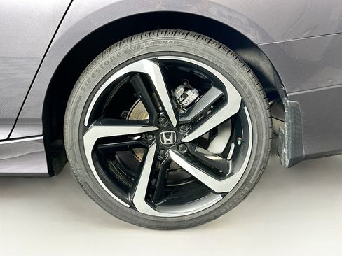 Used 2020 Honda Accord Sport image 11