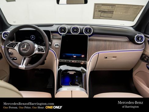 New 2026 Mercedes-Benz GLC 300 4MATIC image 11
