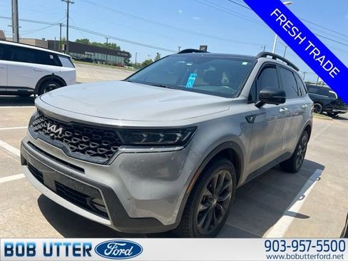 Used 2023 Kia Sorento SX Prestige AWD/4WD image 2