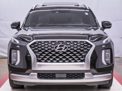 Certified 2021 Hyundai Palisade Calligraphy w/ Cargo Package image 4