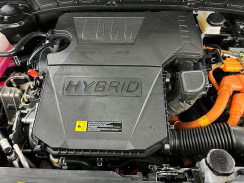 Used 2023 Kia Niro SX image 36