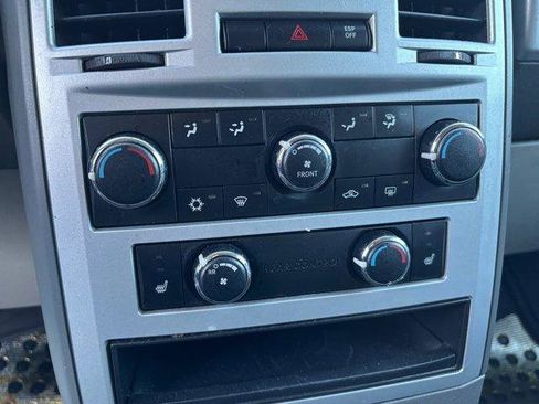 Used 2010 Chrysler Town & Country Touring w/ Family Value Group image 11