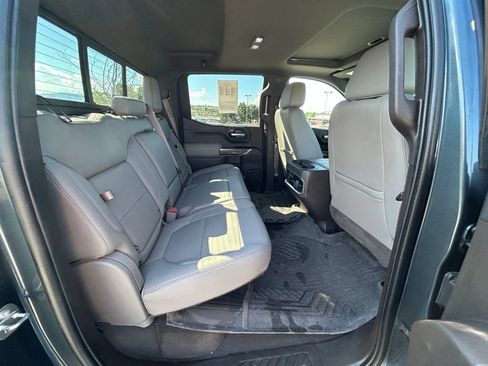 Used 2020 Chevrolet Silverado 1500 LTZ w/ LTZ Premium Package AWD/4WD image 29