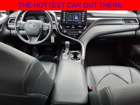 Used 2023 Toyota Camry SE FWD image 10