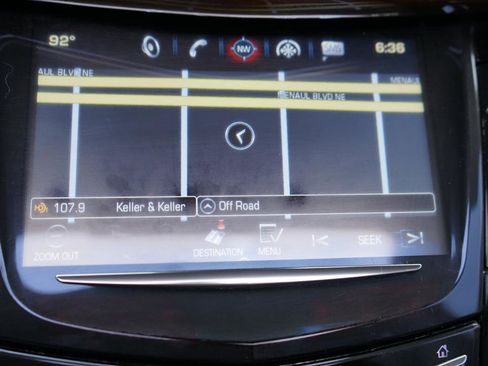 Used 2020 Cadillac Escalade Luxury RWD image 16