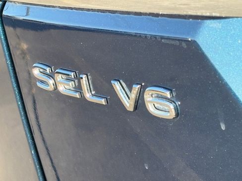 Used 2021 Volkswagen Atlas SEL image 9