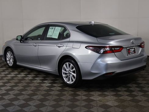 Used 2024 Toyota Camry LE image 6