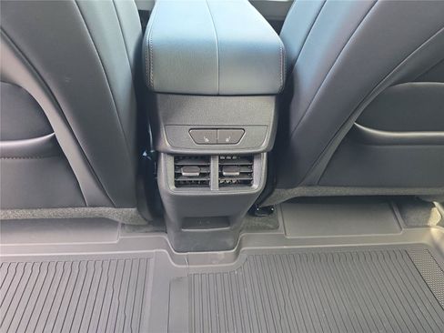 New 2026 GMC Terrain AT4 w/ Convenience Package III AWD/4WD image 29