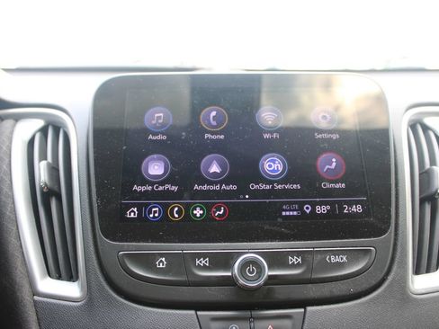 Used 2022 Chevrolet Malibu LT FWD image 36