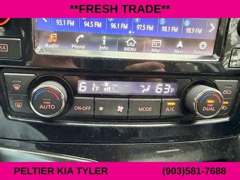 Used 2018 Nissan Maxima 3.5 SV image 21