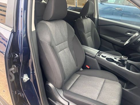 Used 2026 Nissan Rogue SV AWD/4WD image 37