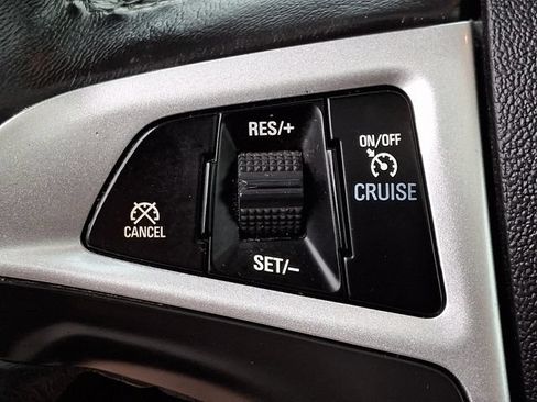 Used 2017 Chevrolet Equinox LT w/ Convenience Package AWD/4WD image 21