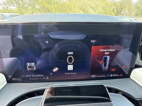 Certified 2025 Lincoln Aviator Reserve w/ Equipment Group 201A image 28