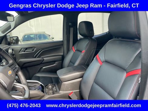 Used 2025 Chevrolet Colorado W/T w/ WT Custom Package AWD/4WD image 41