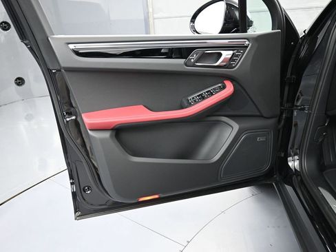 New 2026 Porsche Macan S AWD/4WD image 15