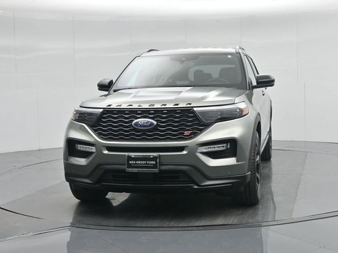 Certified 2020 Ford Explorer ST w/ ST Street Pack image 58