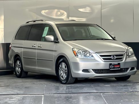 Used 2006 Honda Odyssey EX image 1
