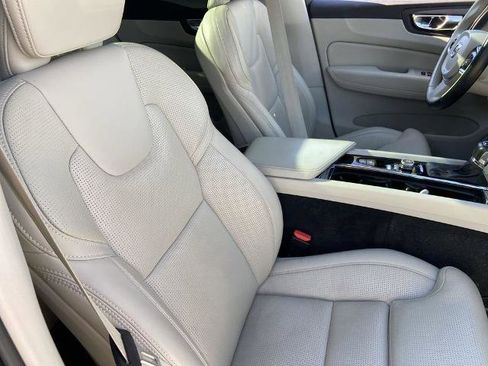 Used 2021 Volvo XC60 T5 Inscription w/ Protection Package Premier image 25