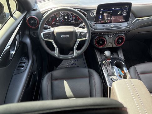Used 2024 Chevrolet Blazer RS w/ Enhanced Convenience Package image 19
