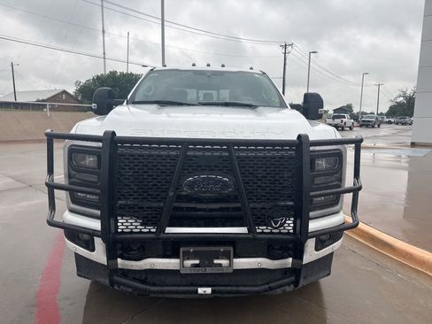 Used 2024 Ford F250 Lariat w/ Lariat Ultimate Package AWD/4WD image 9