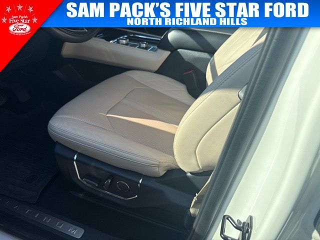 Used 2024 Ford Expedition Max Platinum AWD/4WD image 8