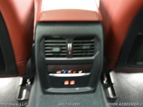 Used 2022 BMW i4 eDrive40 RWD image 28