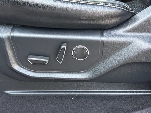 Used 2019 Ford F250 Lariat image 15