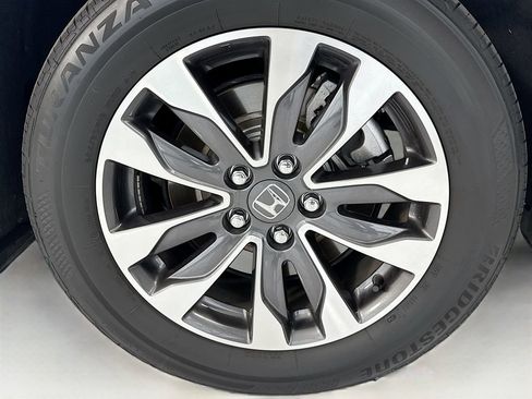 Certified 2024 Honda Odyssey EX-L image 30