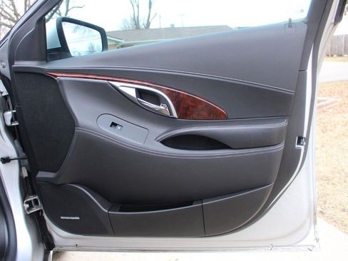 Used 2011 Buick LaCrosse CXS w/ Driver Confidence Package image 40