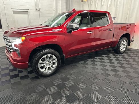 Used 2024 Chevrolet Silverado 1500 LTZ w/ Technology Package image 5