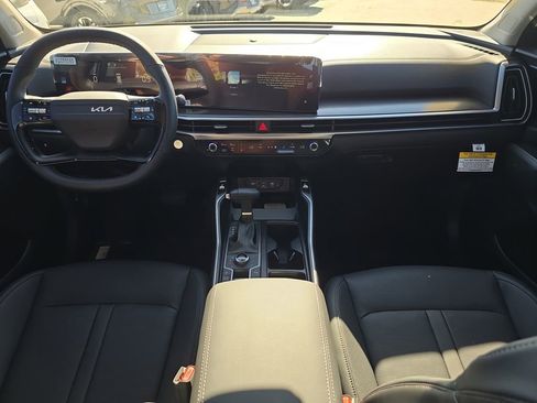 New 2026 Kia Sorento S image 14