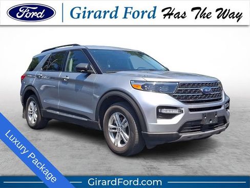Certified 2023 Ford Explorer XLT w/ Equipment Group 202A AWD/4WD image 1