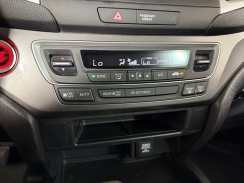 Used 2017 Honda Ridgeline Sport image 15