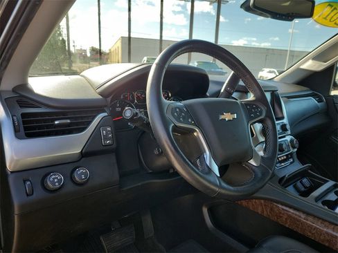 Used 2017 Chevrolet Suburban Premier image 23