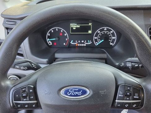 Used 2023 Ford Transit 250 Medium Roof RWD image 22
