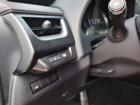 Used 2022 Lexus UX 200 F Sport FWD image 32