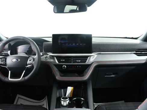 New 2026 Ford Explorer ST-Line w/ ST-Line Street Pack AWD/4WD image 7