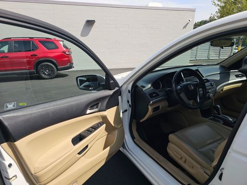 Used 2012 Honda Accord SE image 22