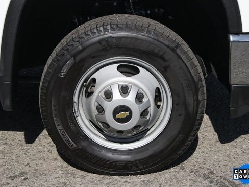 Used 2020 Chevrolet Silverado 3500 W/T w/ WT Convenience Package image 32