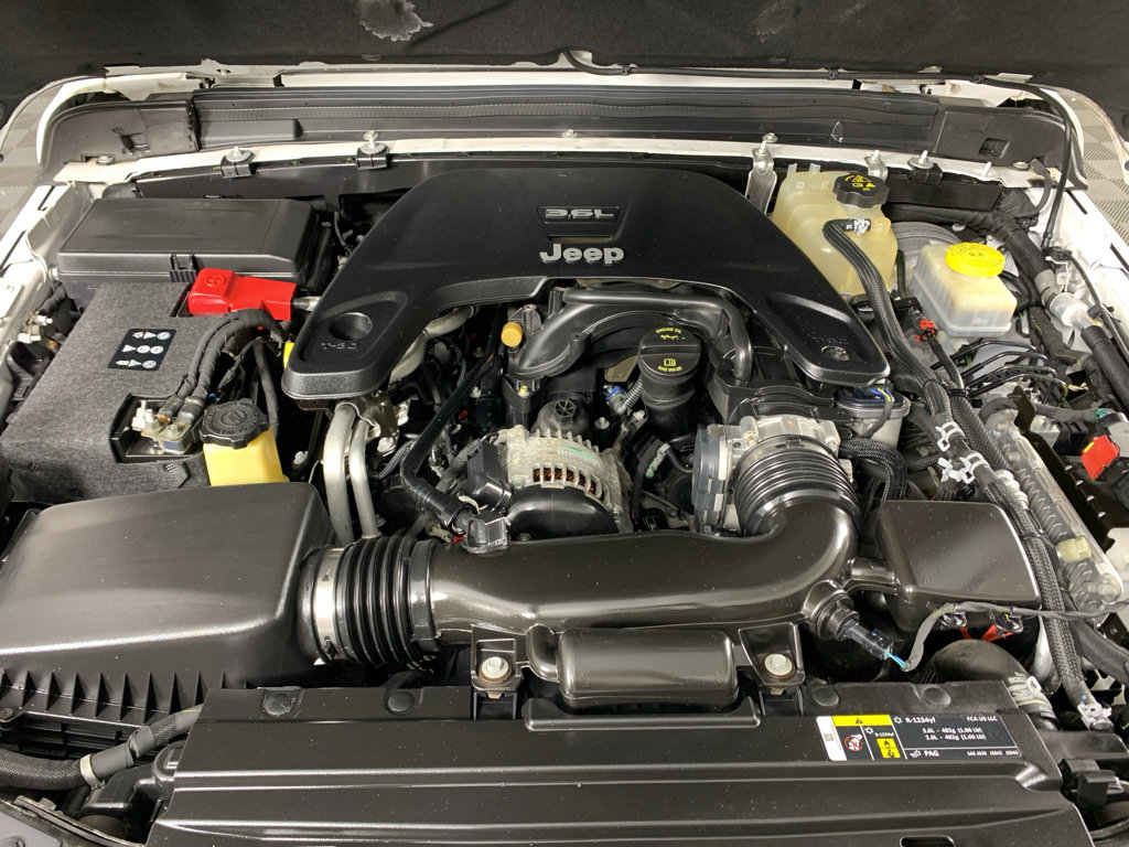 Used 2018 Jeep Wrangler Unlimited Sport S AWD/4WD image 11