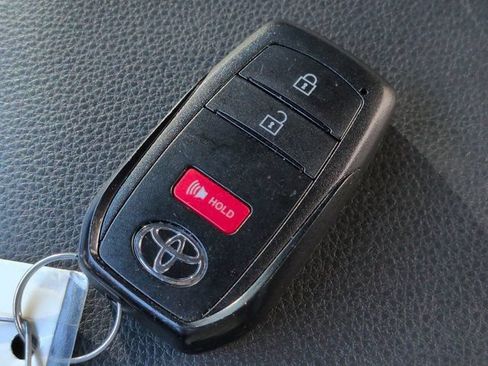 Used 2025 Toyota Tacoma TRD Sport RWD image 26