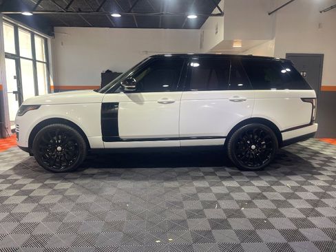 Used 2019 Land Rover Range Rover HSE AWD/4WD image 3