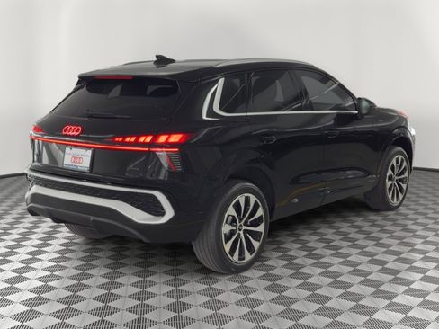 New 2026 Audi Q3 quattro 2.0T image 9