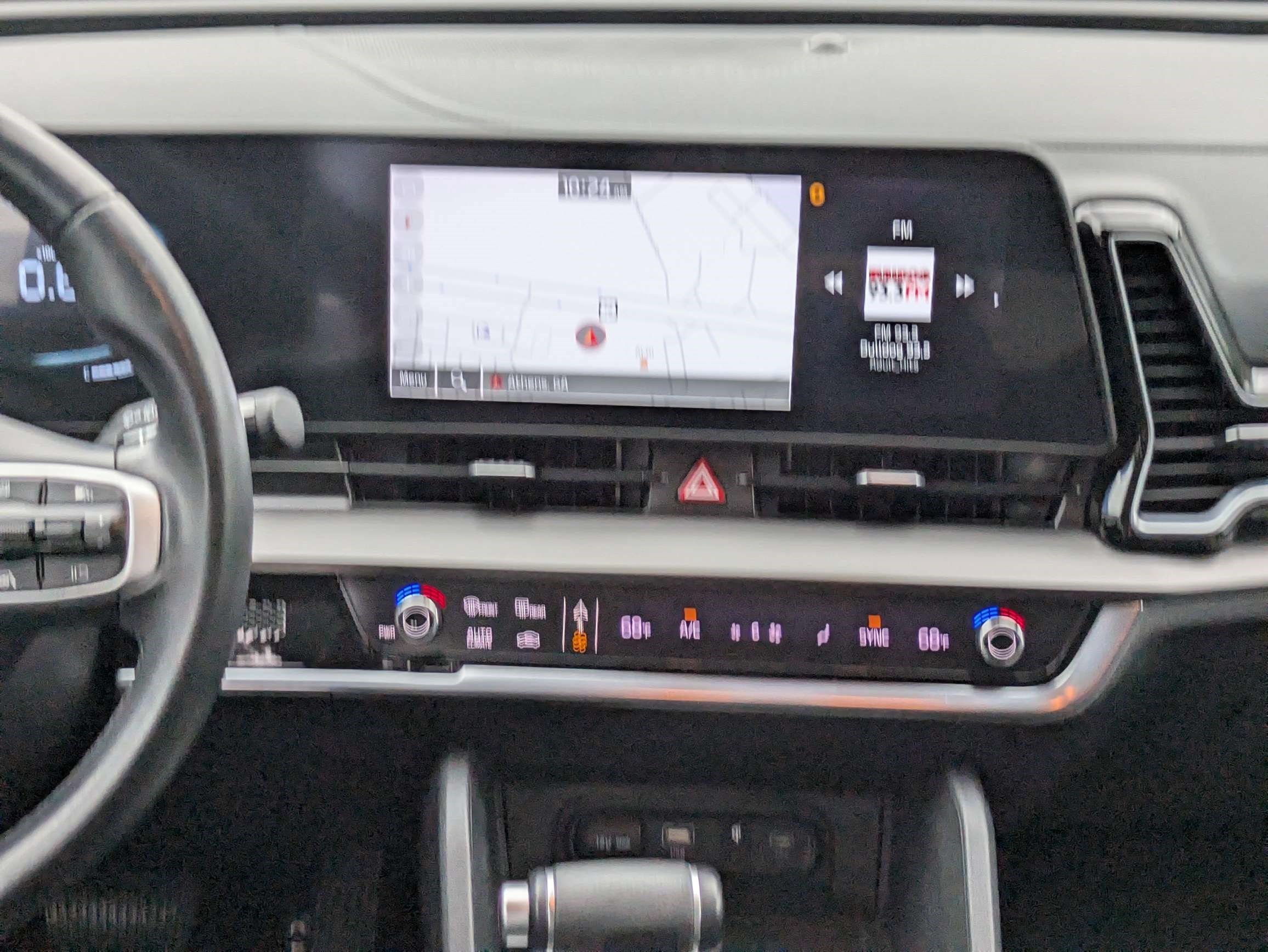 Used 2025 Kia Sportage EX FWD image 24