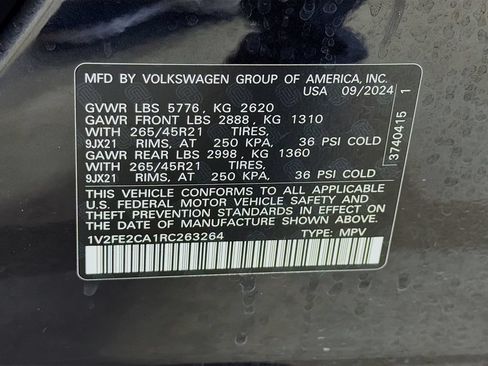 Used 2024 Volkswagen Atlas Cross Sport SEL Premium R-Line AWD/4WD image 29
