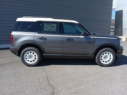 New 2026 Ford Bronco Sport Heritage w/ Convenience Package AWD/4WD image 2