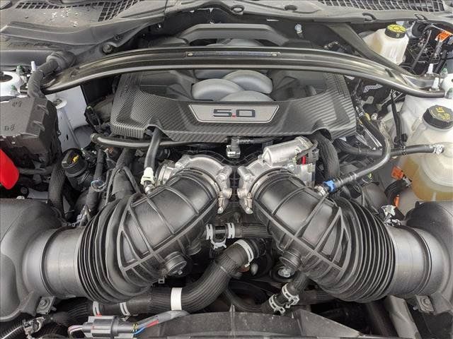 Used 2025 Ford Mustang Dark Horse RWD image 21