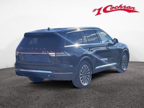 Used 2023 Lincoln Aviator Reserve w/ Equipment Group 201A AWD/4WD image 7