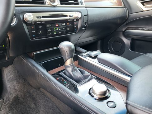 Used 2014 Lexus GS 350 AWD w/ Premium Package image 17